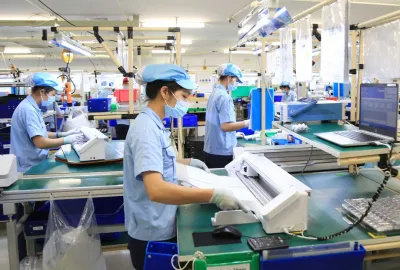 Nhận diện những khó khăn, thách thức trong quản lý các vấn đề xã hội tại các khu công nghiệp ở Việt Nam hiện nay